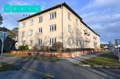 Prodej cihlového bytu o dispozici 2+1 na ulici Ladova v Olomouci, cena 4990000 CZK / objekt, nabízí 