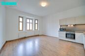 Pronájem prostorného bytu 3+kk v atraktivní lokalitě | Rooseveltova, Olomouc, cena 15900 CZK / objekt / měsíc, nabízí Musil reality
