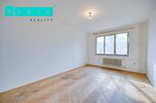 Prodej bytu o dispozici 1+1 na ulici Hněvotínská v Olomouci, cena 2990000 CZK / objekt, nabízí 