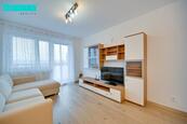 Pronájem krásného bytu s terasou, parkovacím stáním a sklepem na ul. Družební, v Olomouci, cena 15900 CZK / objekt / měsíc, nabízí Musil reality