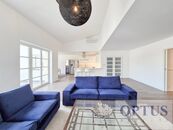 P1 Staré Město, Dušní ul., luxusní mezonetový byt 6 + k. k., 226 m2, terasa, privátní wellness, pool, cena 125000 CZK / objekt / měsíc, nabízí 