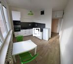 Pronájem zařízeného bytu 1+1 s prosklenou lodžií, ul. Fragnerova, Olomouc, cena 12500 CZK / objekt / měsíc, nabízí 