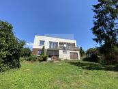 Pronájem rodinného domu se zahradou, ul. Nerudova, Hranice, 1127 m2, cena 22000 CZK / objekt / měsíc, nabízí 