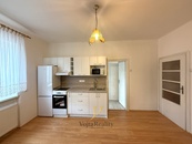 Pronájem, byt 2+kk, 32 m2, Olomouc - Nová Ulice, cena 10490 CZK / objekt / měsíc, nabízí Vojta reality