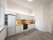 Pronájem, Byt 3+1, 107 m2, Olomouc - Náměstí Hrdinů, cena 23500 CZK / objekt / měsíc, nabízí Vojta reality